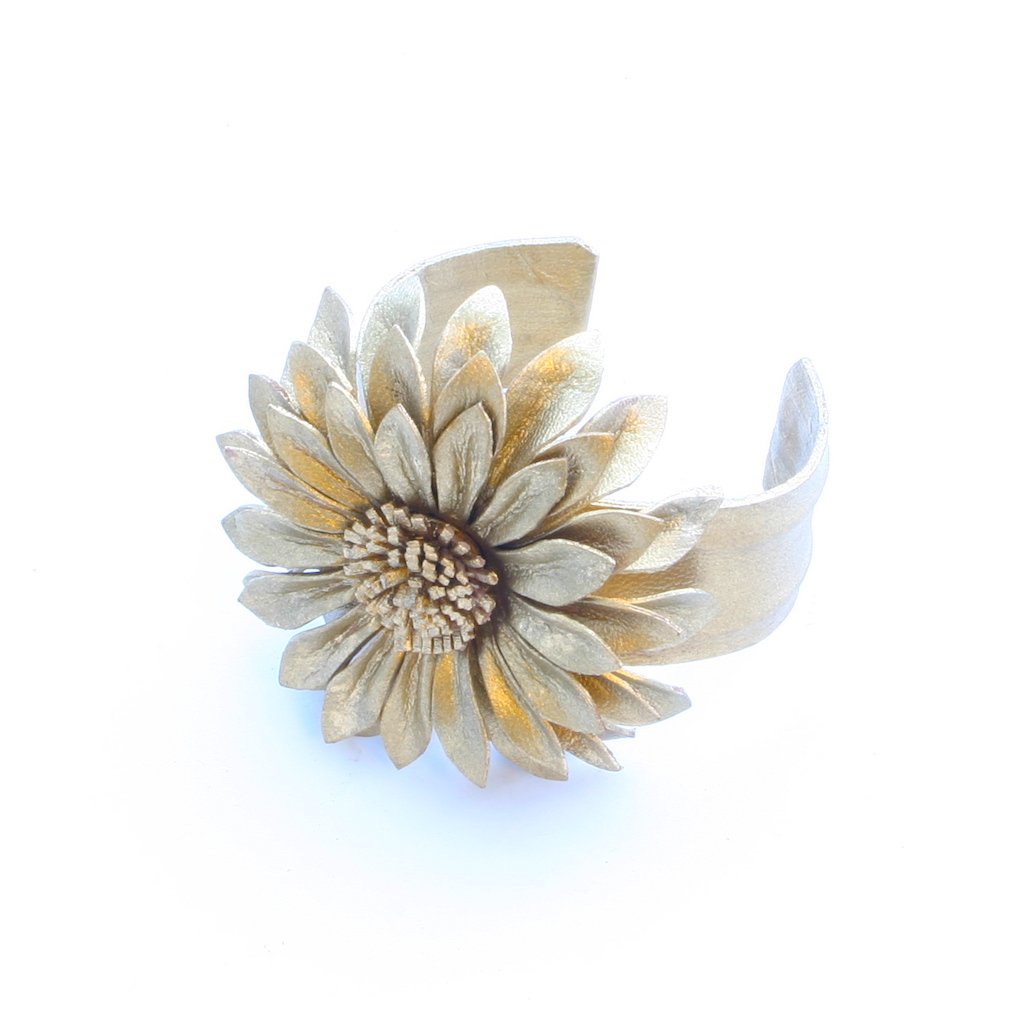 Leather Flower Cuff Bracelet - Handmade Floral Design in Genuine Leather - Shopthatapp.ca