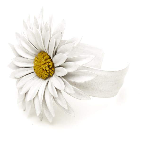 Leather Flower Cuff Bracelet - Handmade Floral Design in Genuine Leather - Shopthatapp.ca