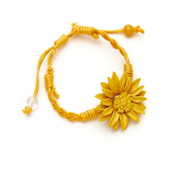 Leather Flower Bracelet - Shopthatapp.ca