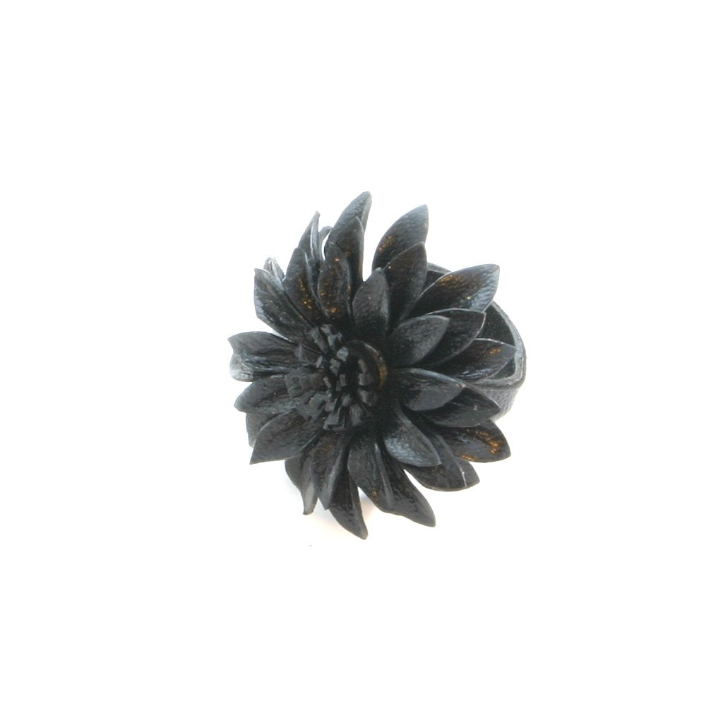 Leather Flower Ring - Shopthatapp.ca
