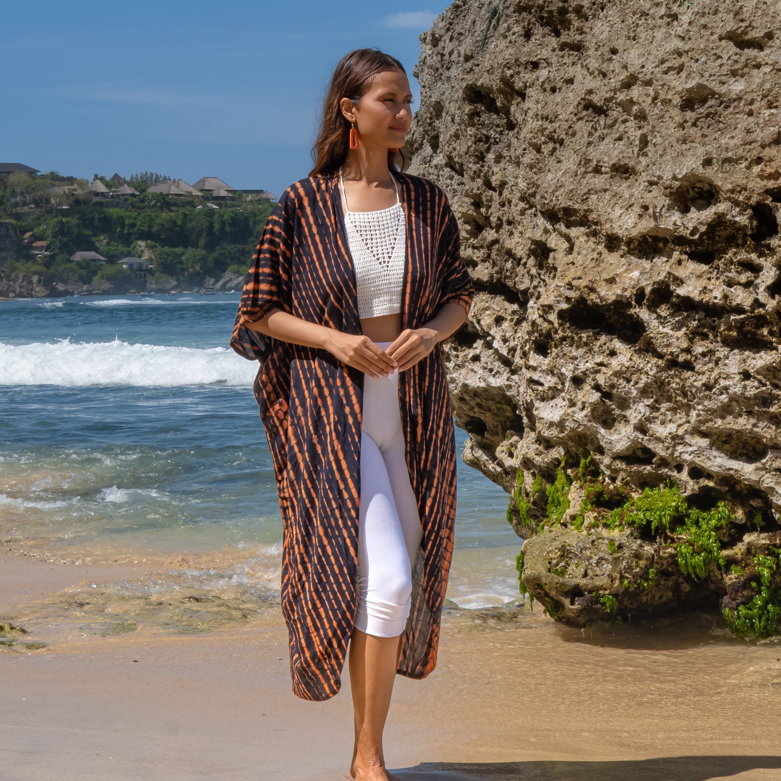 Long Kimono Tie Dye Orange Black - Essential Stylish Fashion Piece - Shopthatapp.ca