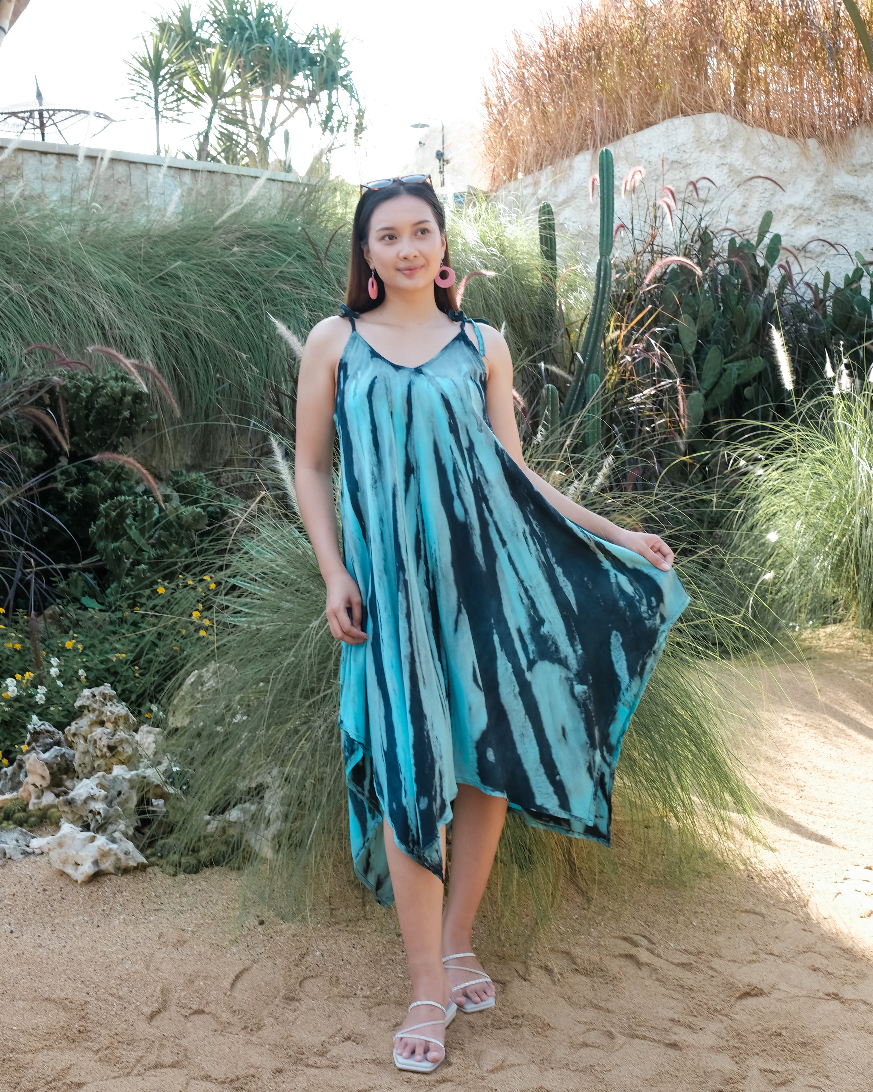 Abstract Tie Dye Dress Blue - Handkerchief Style - Shopthatapp.ca