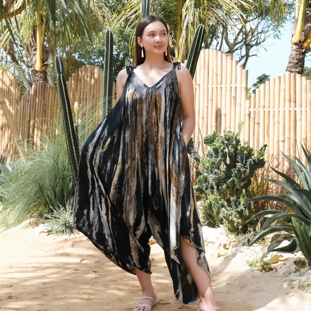 Long Daisy Necklace – Elegant Floral Jewelry for Any Occasion and Abstract Tie Dye Romper - Shopthatapp.ca