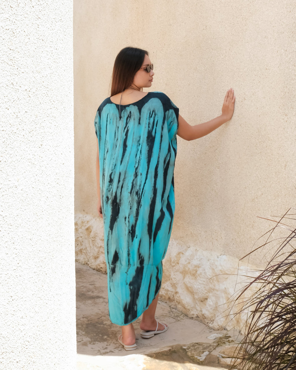 Abstract Tie Dye Kaftan Dress in Blue & Grey - Shopthatapp.ca