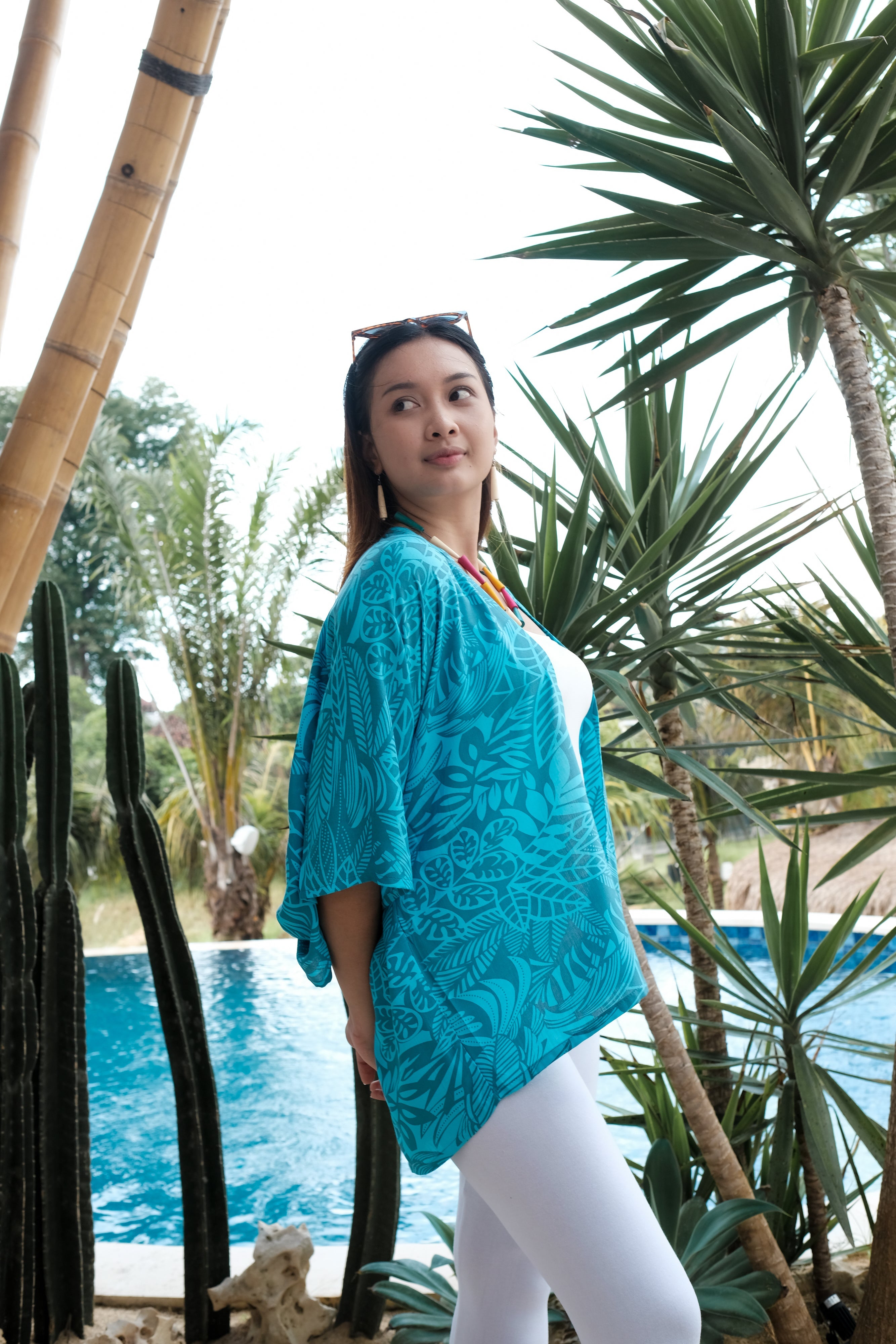 Leaf Print Kimono - Mint & Grey Short Style - Shopthatapp.ca