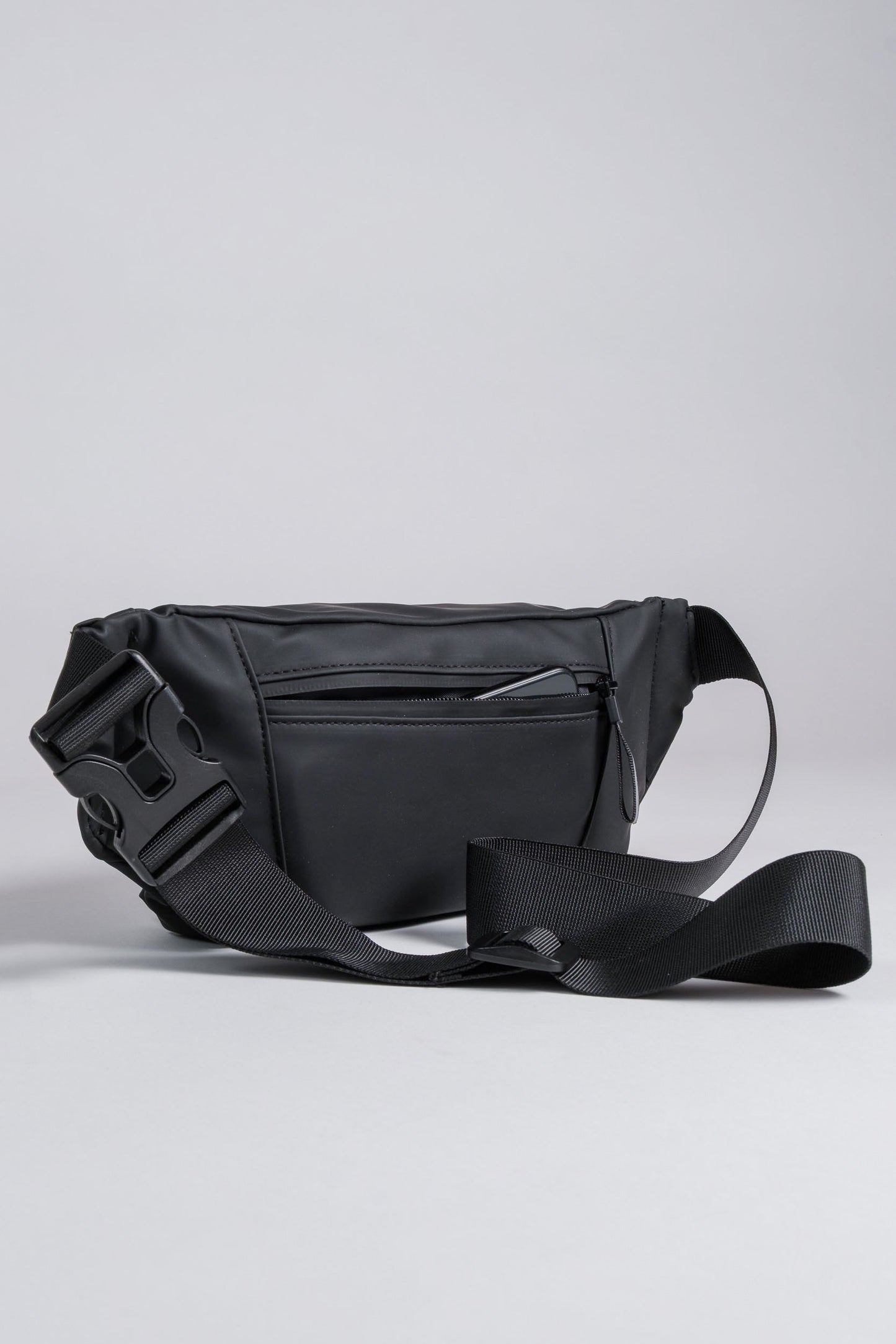 Water-Resistant Waist Pack - Shopthatapp.ca