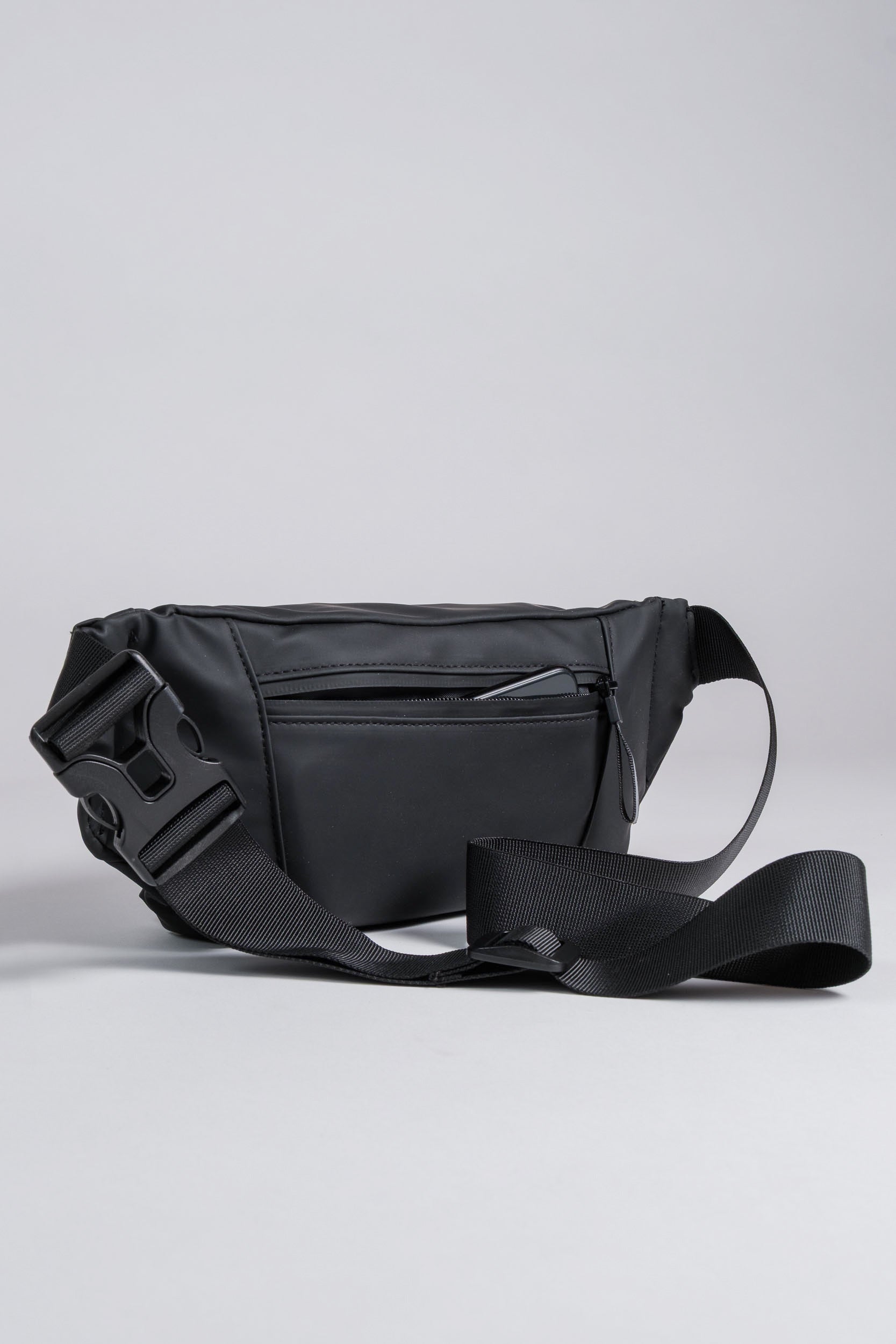 Water-Resistant Waist Pack - Shopthatapp.ca