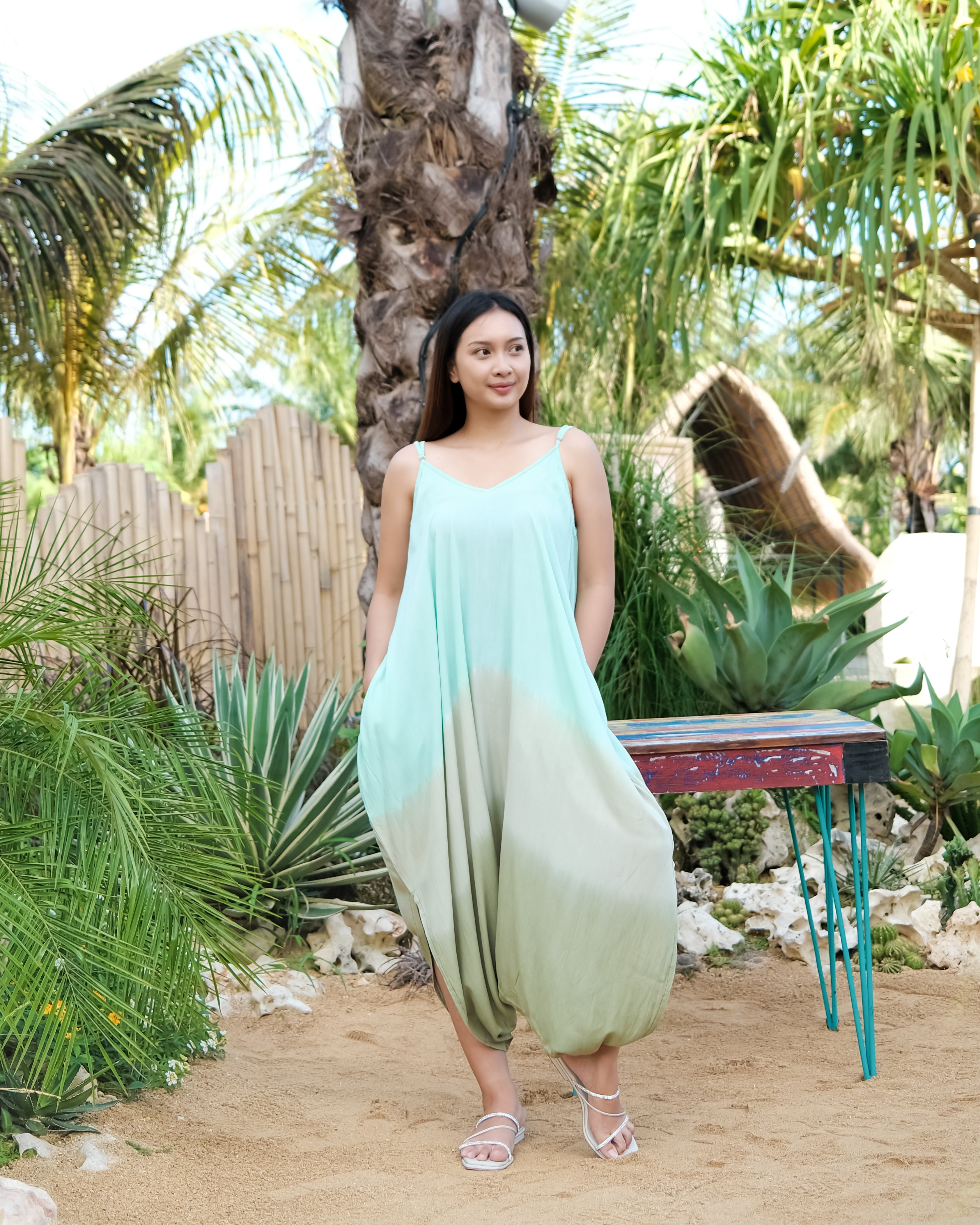 Ombre Green Shades Romper - Stylish and Versatile Three Colour Design - Shopthatapp.ca