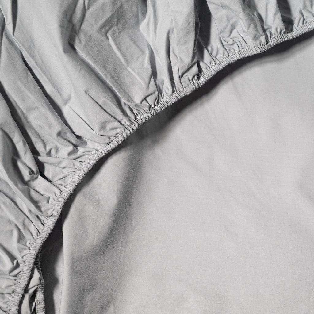 Essential Organic Percale Fitted Sheet for Ultimate Comfort and Sleep Quality - Shopthatapp.ca