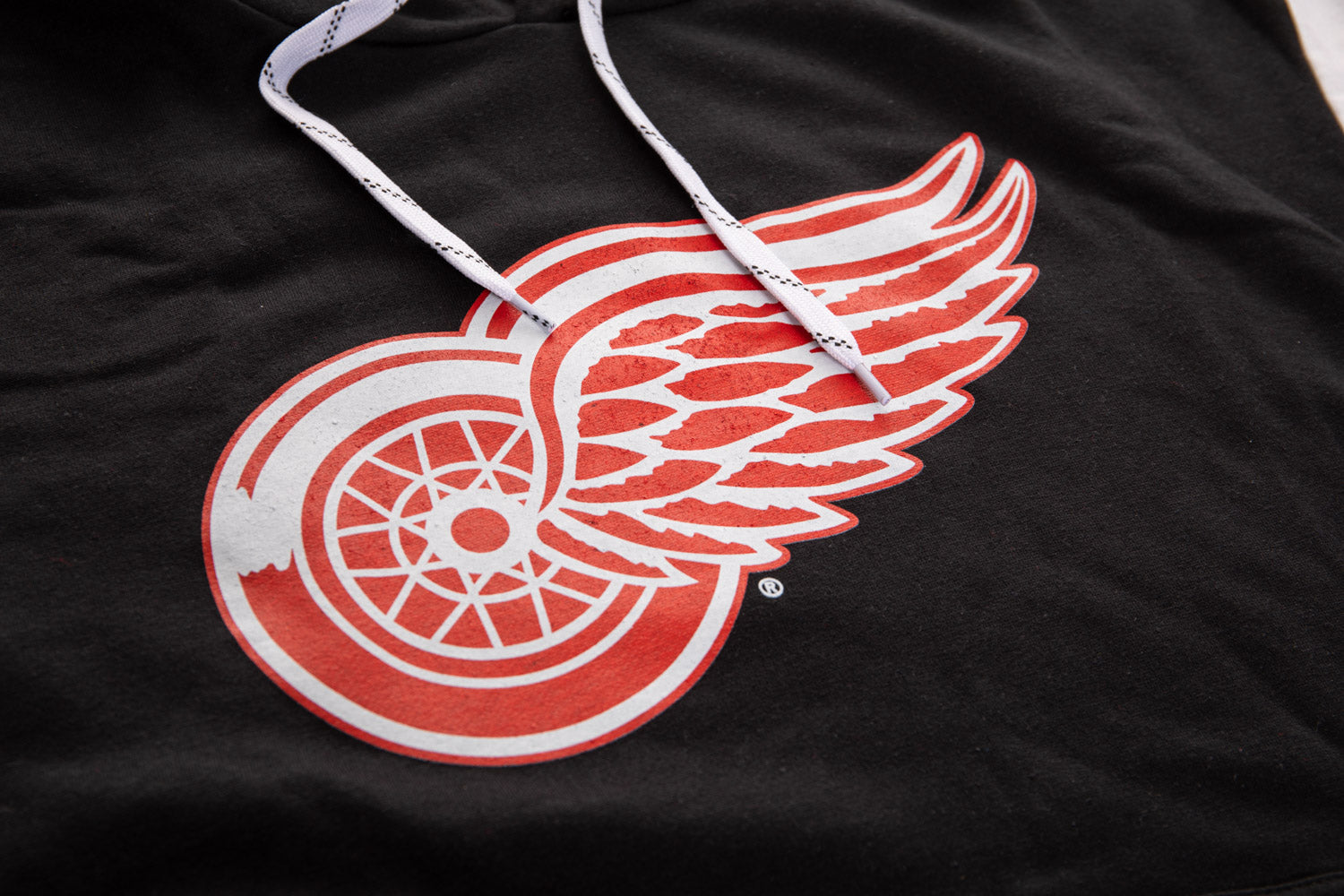 Detroit Red Wings Varsity Retro Style Hoodie - Shopthatapp.ca