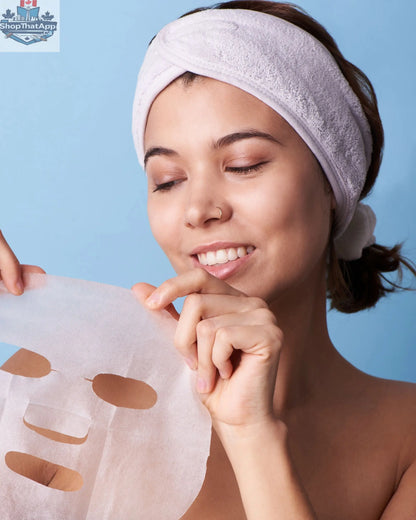 Individual Di Morelli Skin Care Hydrating Face Mask in a clear container, showcasing a nourishing, moisturizing skincare product.