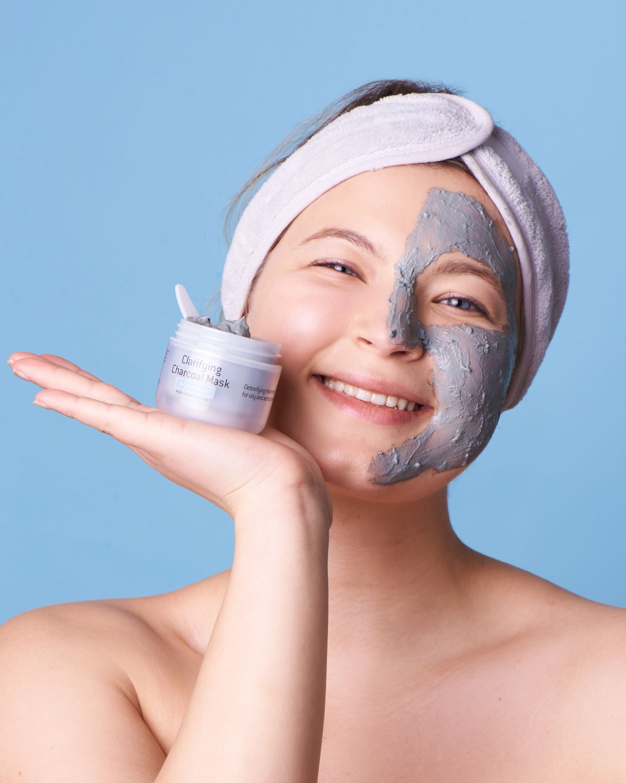 Clarifying Charcoal Mask