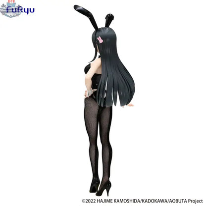 Hawk Collectibles BiCute Bunnies Mai Sakurajima anime figure, collectible figurine featuring detailed bunny costume and vibrant colors.