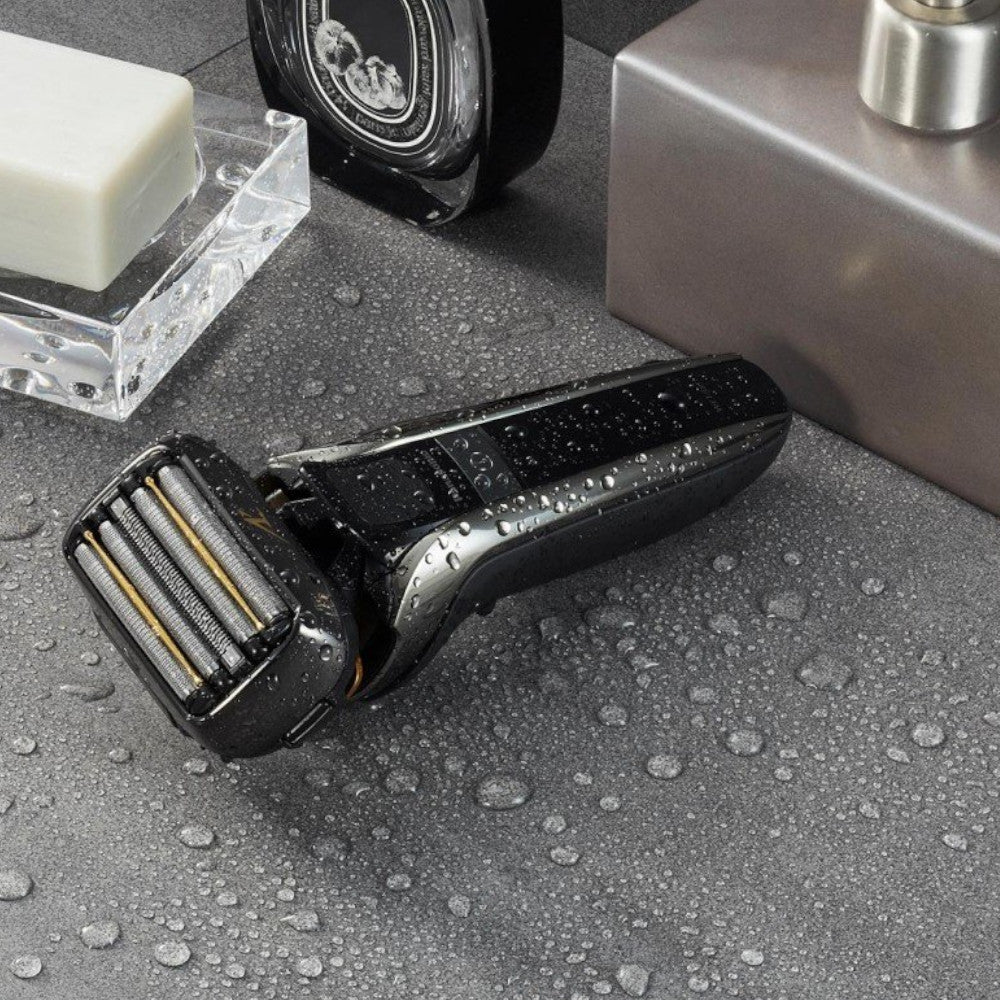 PANASONIC Wet-Dry Shaver With Smart Lock - Refurbished with Home Essentials warranty - ESLV6Q - Shopthatapp.ca