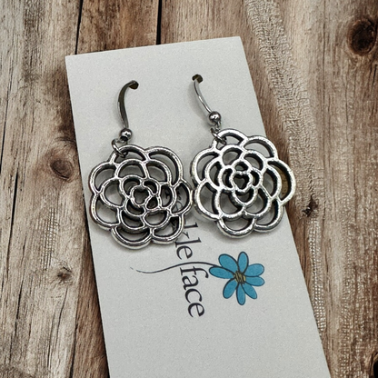 Rose Flower Earrings - Shopthatapp.ca