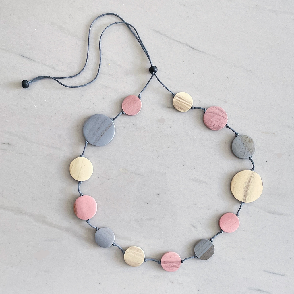 Wooden Disk Necklace - Handmade Round Wooden Pendant Jewelry - Shopthatapp.ca