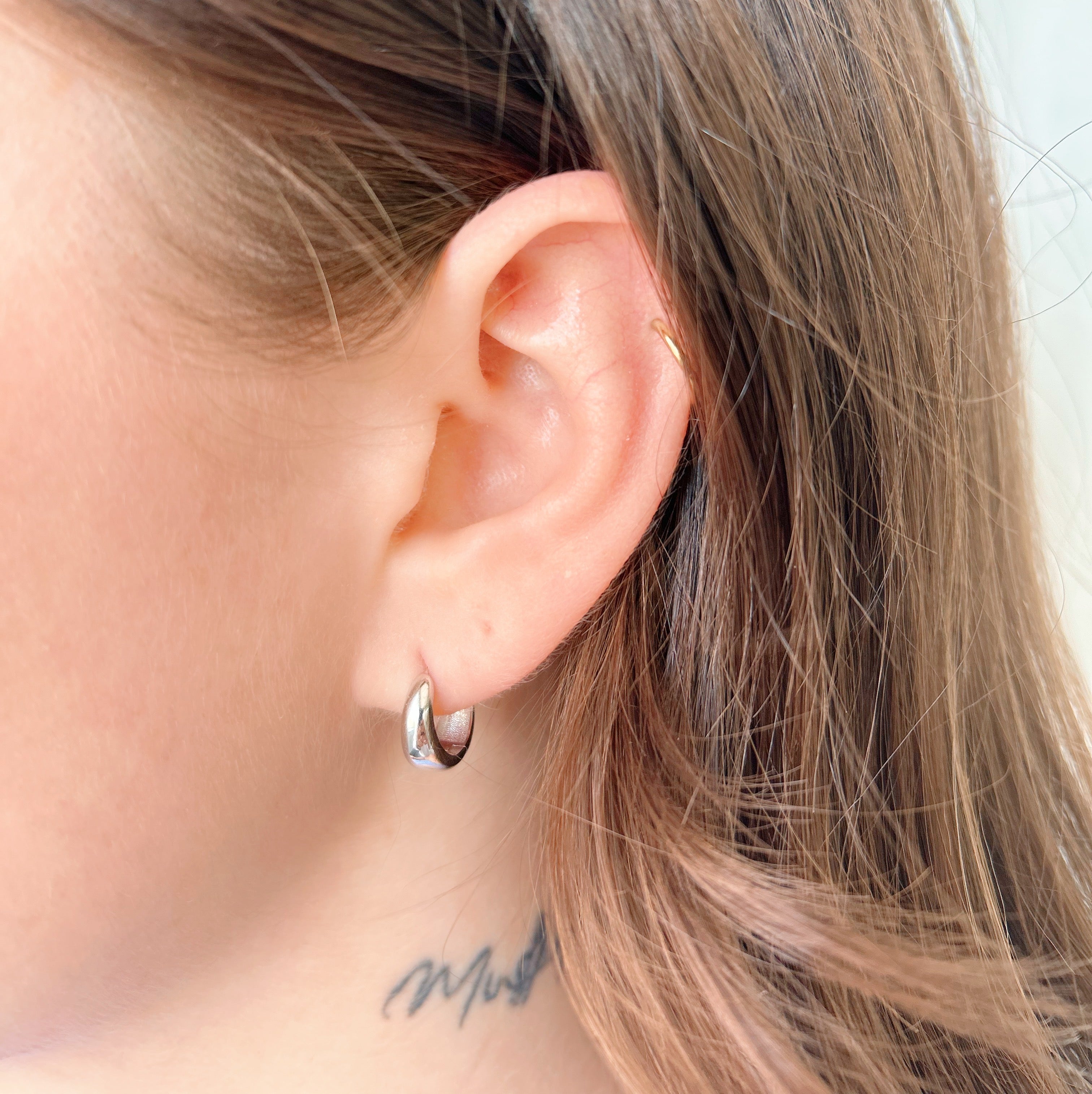Holda - Www.Shopthatapp.ca