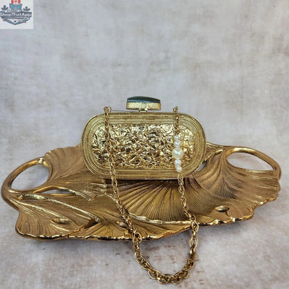 Elegant Pearl Clutch Bag: Elevate Your Style with Timeless Luxury - Shopthatapp.ca