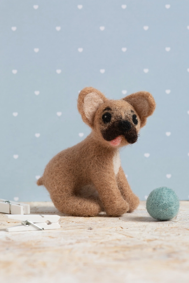 Hawthorn Handmade French Bulldog Mini Needle Felting Kit - Shopthatapp.ca