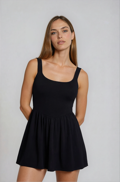 Fay Classic Fitted Black Cocktail Dress - Timeless Elegance for Any Occasion - Shopthatapp.ca