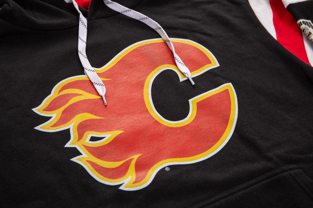 Calgary Flames Varsity Retro Style Hoodie - Shopthatapp.ca