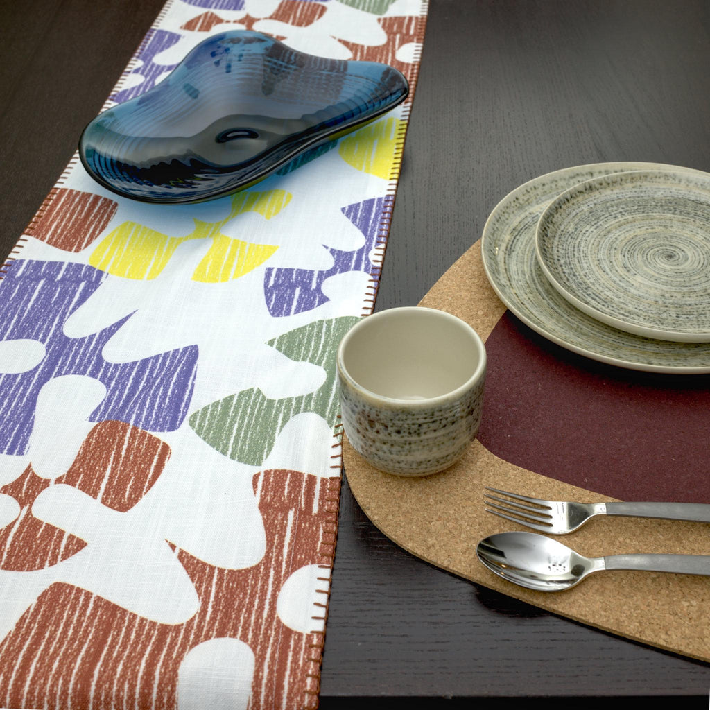 A Flutter: Table Runner (2 Versions) - Shopthatapp.ca