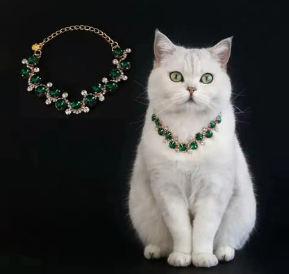 Emerald Dog Necklace – Luxury Rhinestone Pet Necklace - Shopthatapp.ca