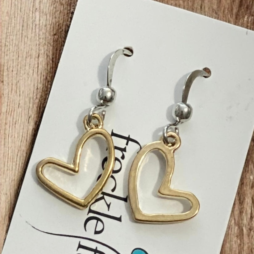 Open Heart Earrings - Stylish Hook Design for Elegant Looks - Shopthatapp.ca