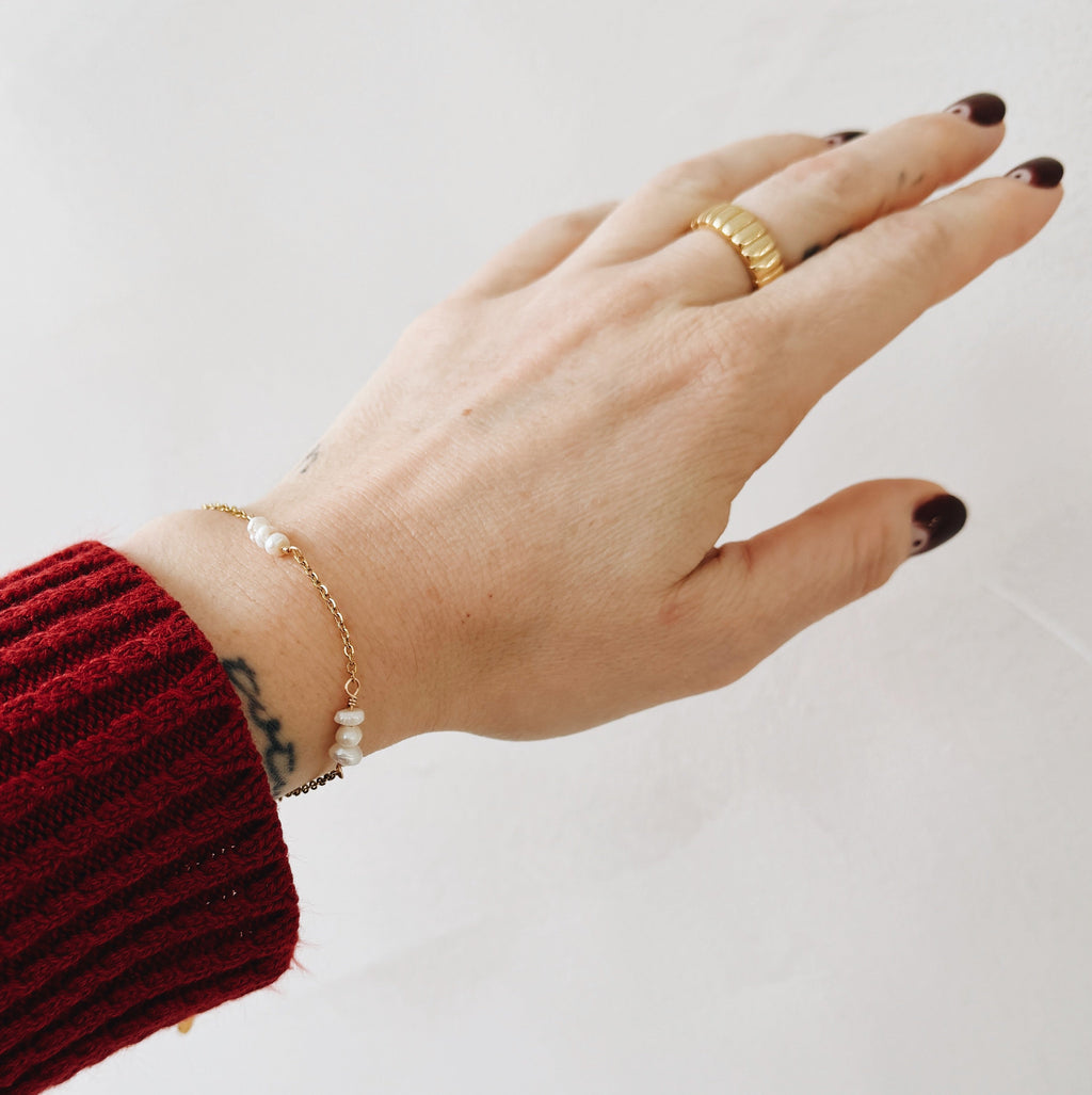 Herloto - Www.Shopthatapp.ca