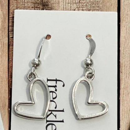 Open Heart Earrings - Stylish Hook Design for Elegant Looks - Shopthatapp.ca