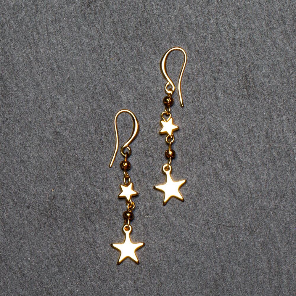 Star Drop Earring Gold Plate - Elegant and Stylish Accessory - Shopthatapp.ca