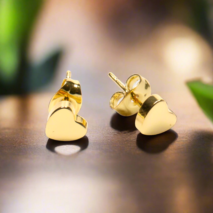 Heart Stud Gold Plate - Elegant Gold Heart Stud Earrings - Shopthatapp.ca