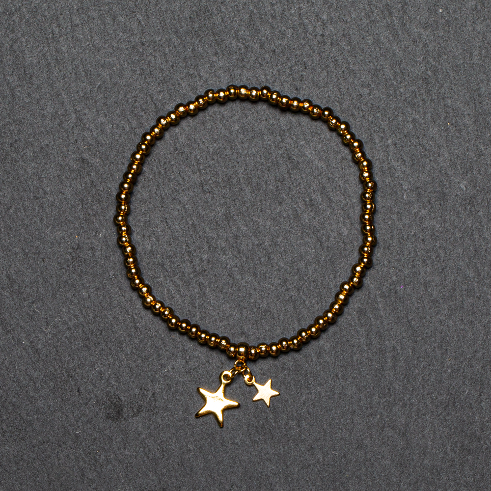Elasticated Gold Star Charm Bracelet in Gold Plate - Shopthatapp.ca