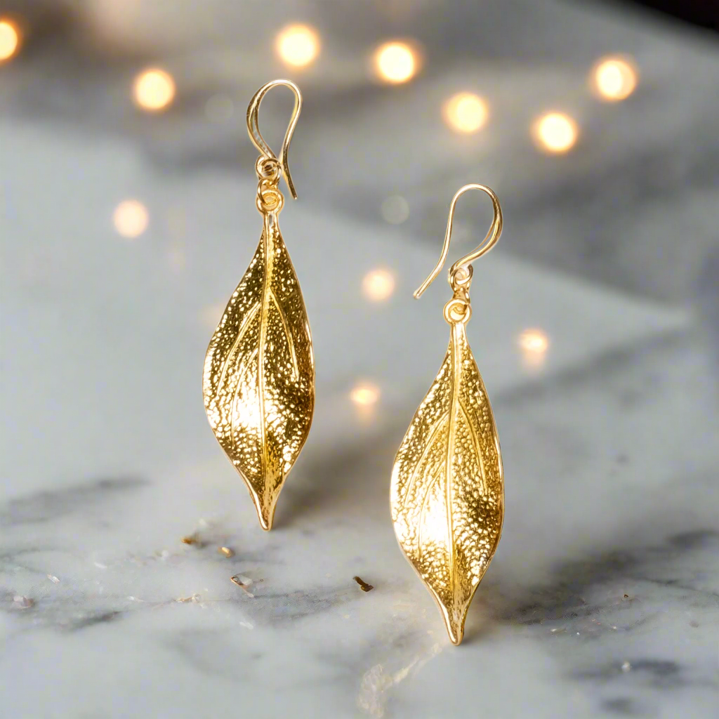Textured Leaf Earrings- Gold Plate - Shopthatapp.ca