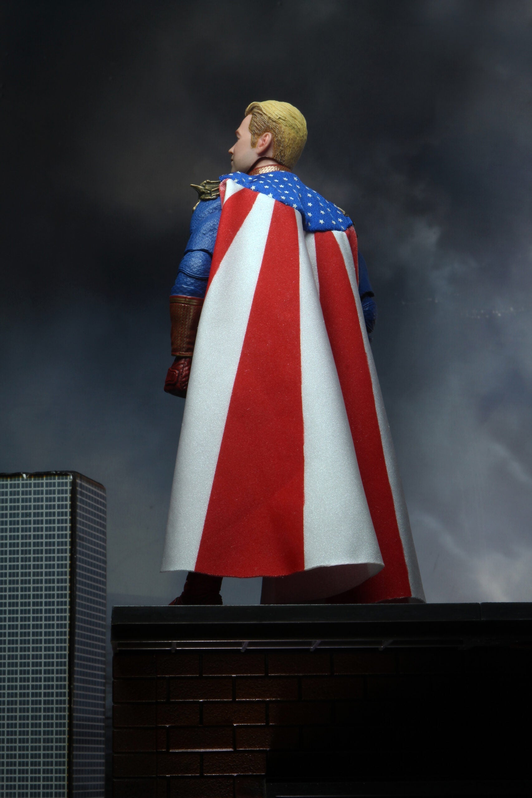 The Boys Ultimate Homelander 7-Inch Scale Action Figure - Www.Shopthatapp.ca