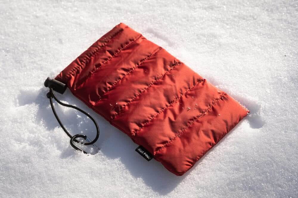 Hot Poc Sleeper - Outdoor Phone Protection Gear - Www.Shopthatapp.ca