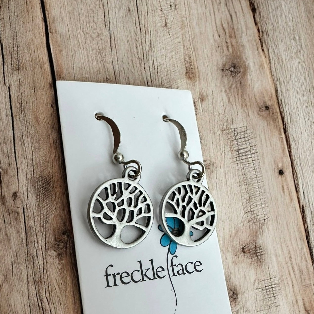 Tree Silhouette Earrings in Matte & Polished Silver Options - Shopthatapp.ca