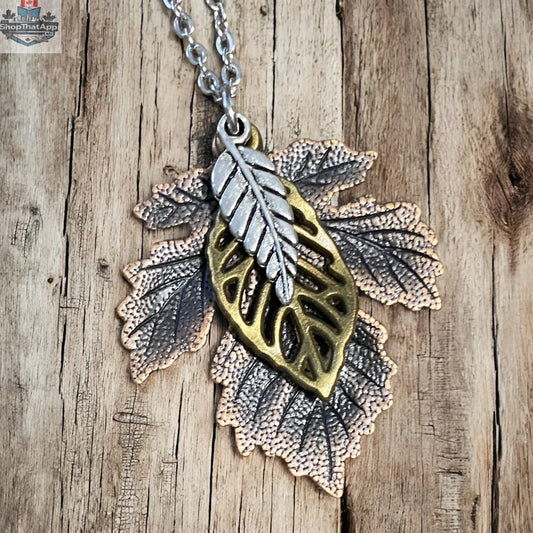 Maple Leaf Pendant Necklace for Nature Lovers - Shopthatapp.ca