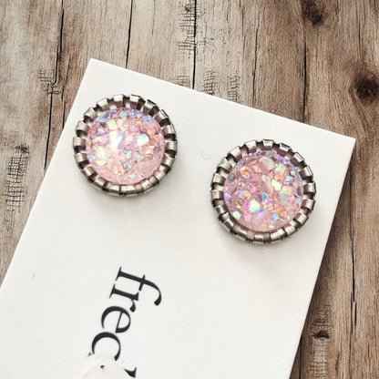 Sparkly Spring Studs 10mm - Shopthatapp.ca