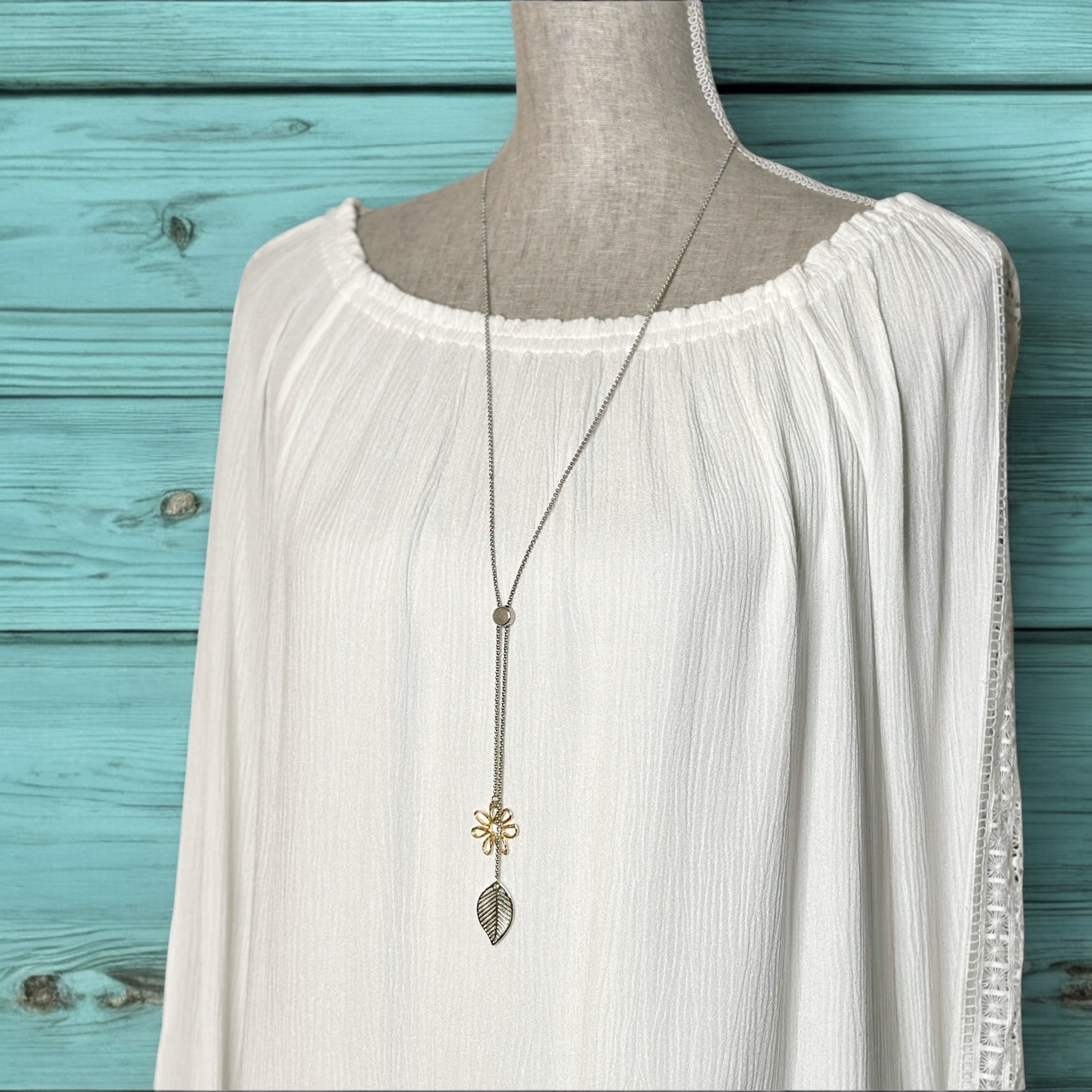 Flower Leaf Necklace - Elegant Floral Design for Every Occasion
