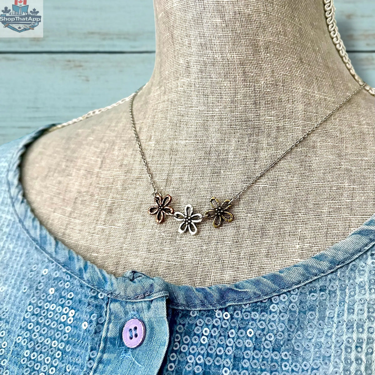 Flower Blossom Necklace - Shopthatapp.ca