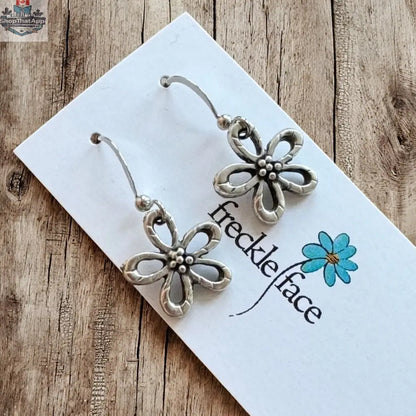 Flower Blossom Earrings - Shopthatapp.ca