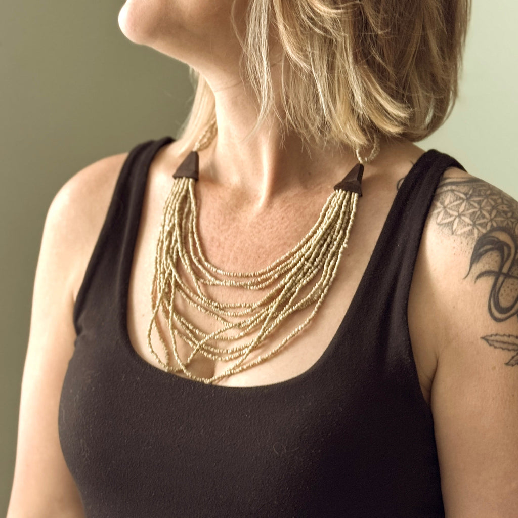 Short Multi-Strand Wood Necklace with Unique Detail - Shopthatapp.ca