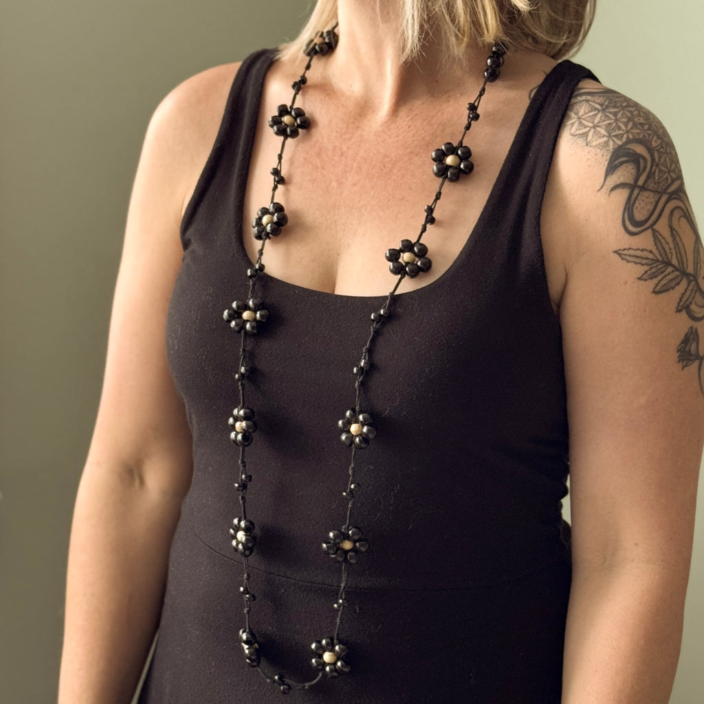 Wooden Flower Necklace with Unique Wooden Ball Accents - Shopthatapp.ca
