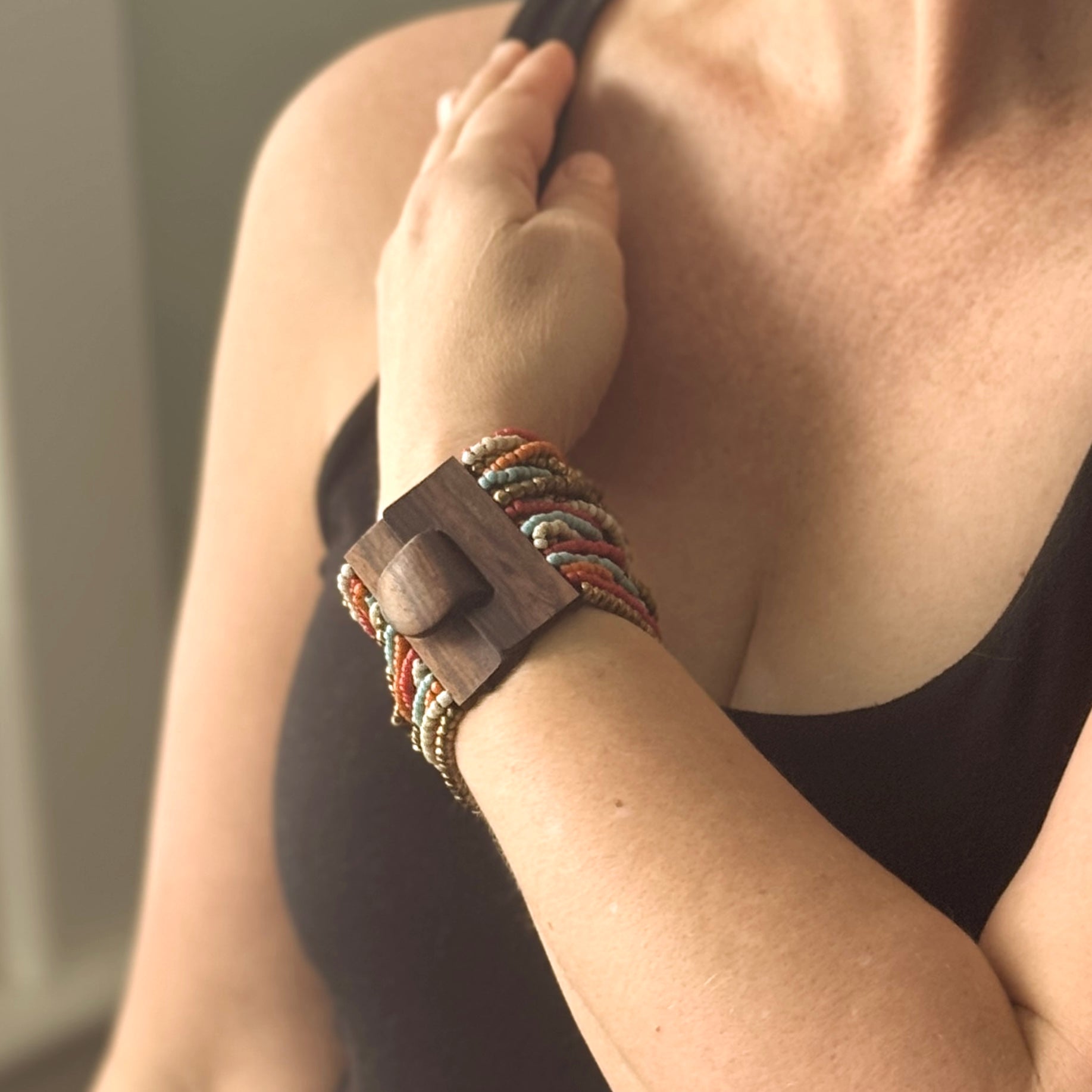Mixed Bead Bracelet with Wooden Clasp - Shopthatapp.ca