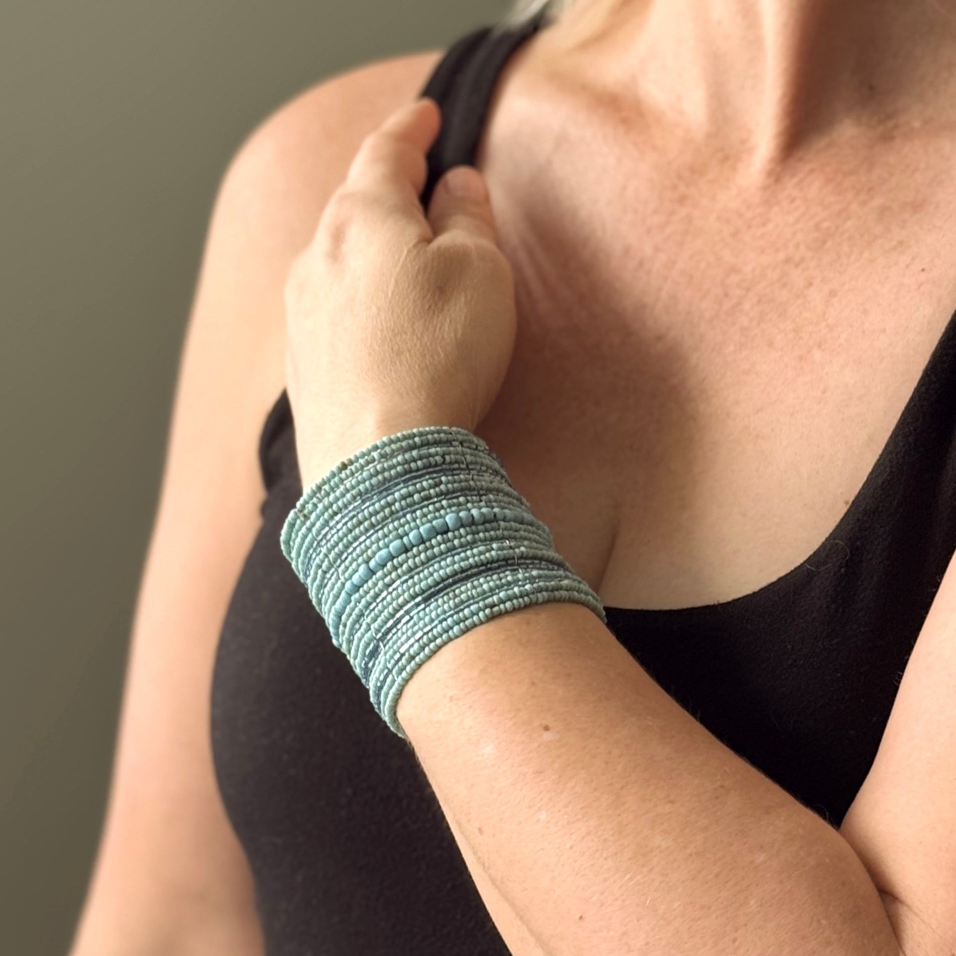 Simple Beaded Cuff Bracelet for Effortless Style and Versatile Wear - Shopthatapp.ca