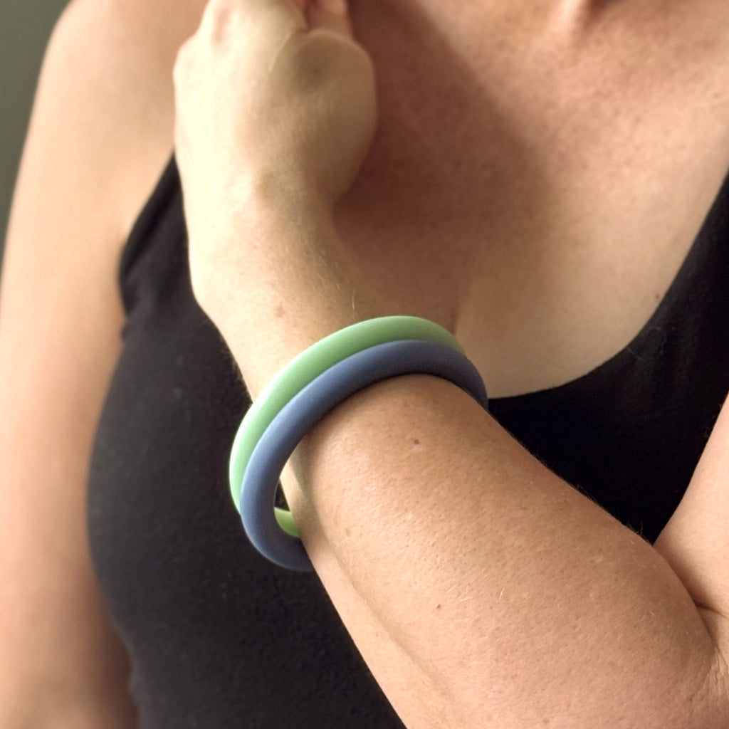 Resin Bangle Jewelry Collection - Unique Handmade Designs - Shopthatapp.ca