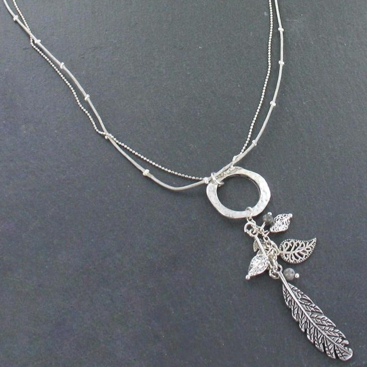 Oval Hoop Necklace - Beaten Ring Necklace Silver Plate for Elegant and Timeless Style - Shopthatapp.ca