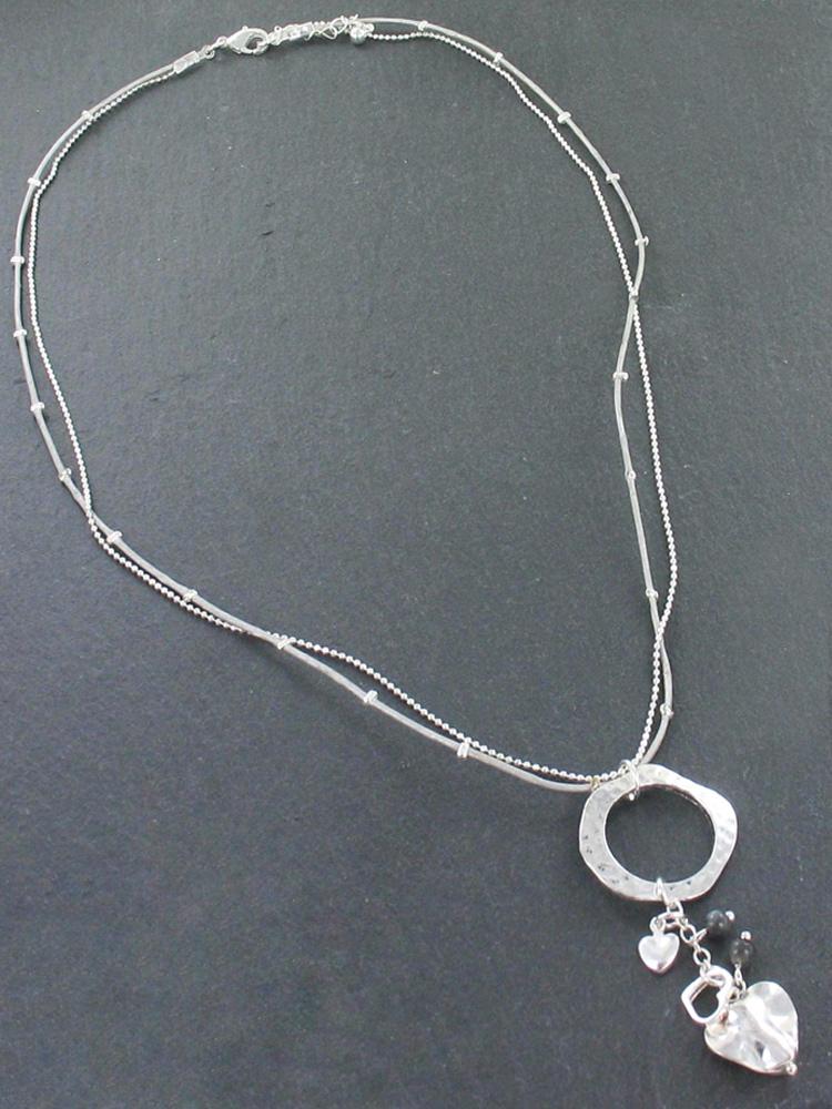 Beaten Ring Necklace With Heart Charms In Silver Plate - Shopthatapp.ca