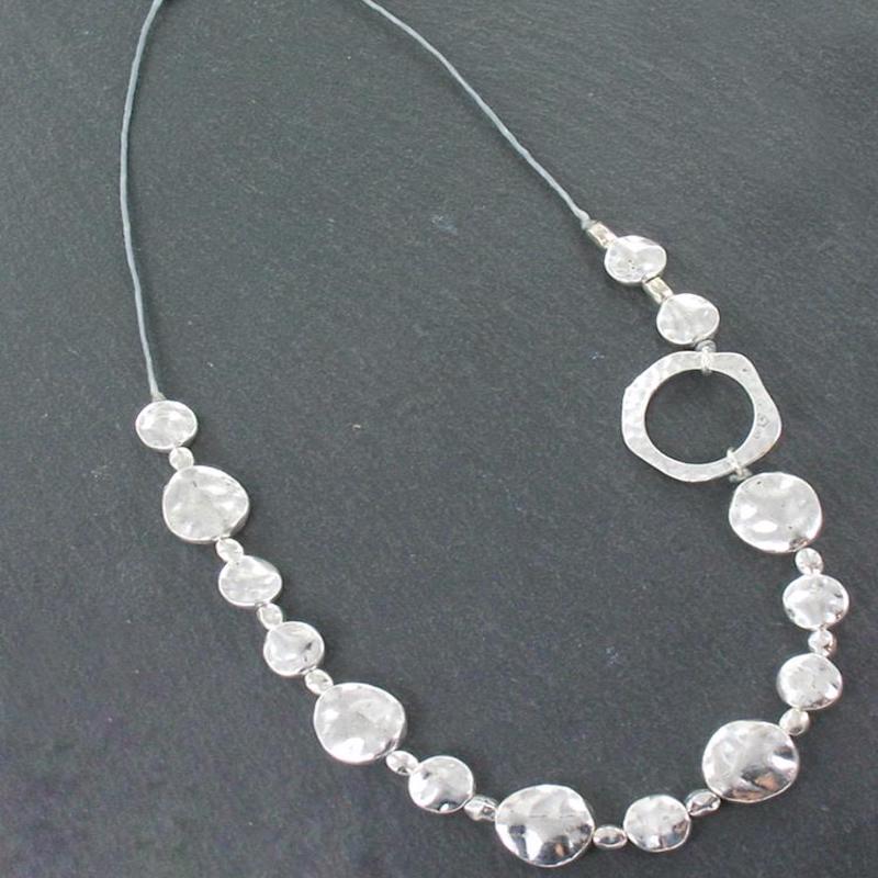 Beaten Disc Necklace Silver Plate - Elegant & Chic Jewelry Piece - Shopthatapp.ca